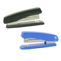 Spenjač 01522 za sponke št. 24/6